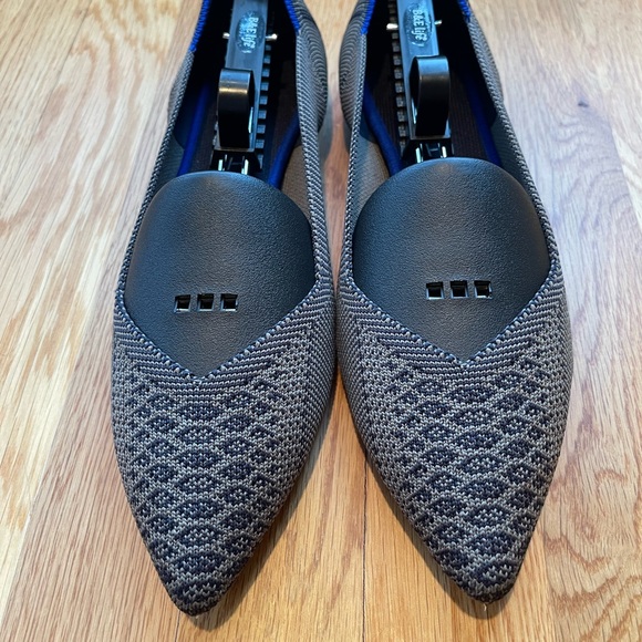 🦄 Rothy’s walnut python points, size 9 🦄 - Picture 2 of 7